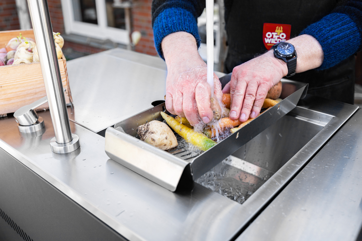 Plattform-Winter_1201_Milieu_Sink_Basket Otto Wilde 8" Grillkorb & Deckel