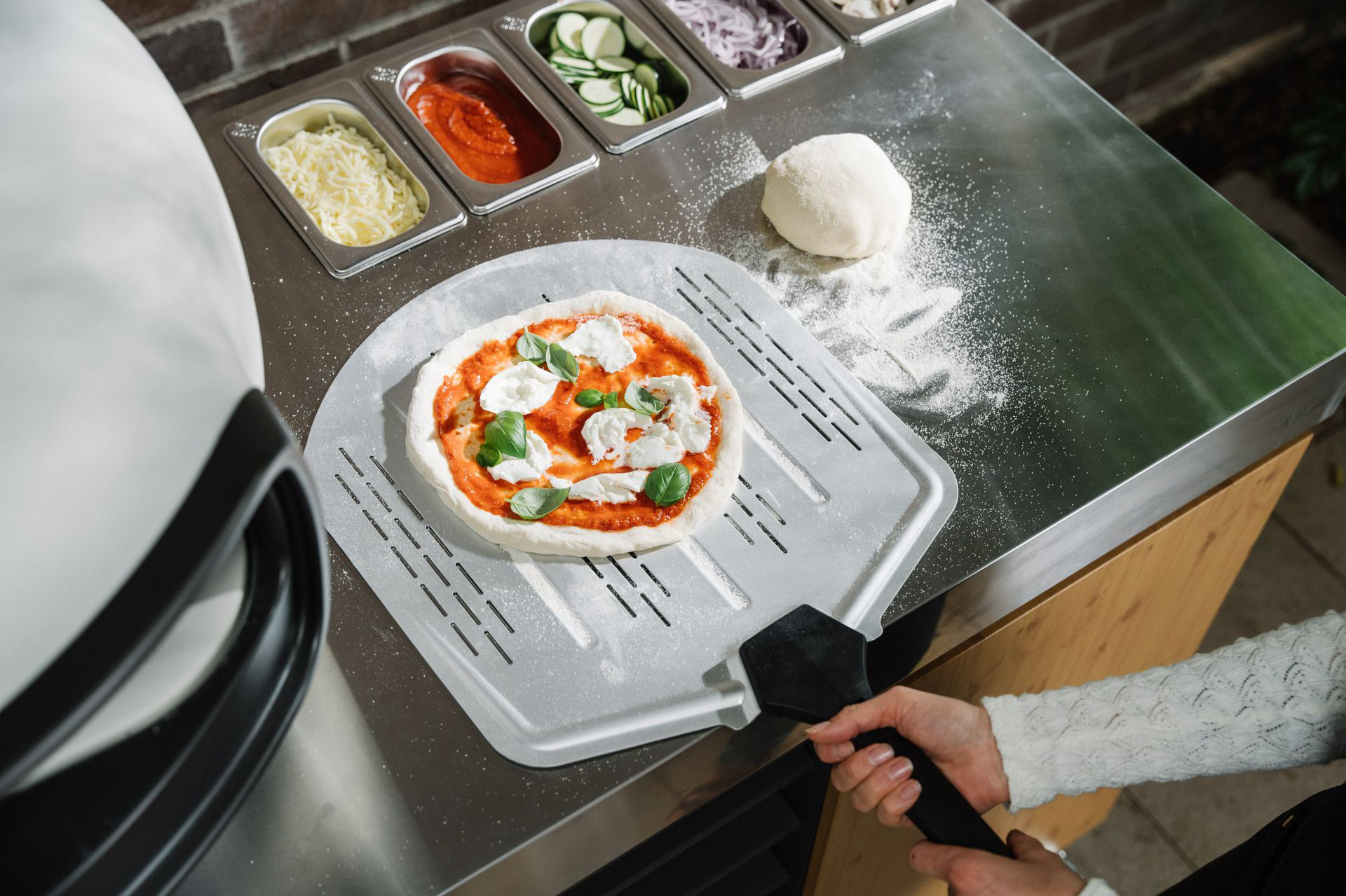 Kilt_Stone_10 Everdure KILN Pizzaofen 2-Brenner, Stone