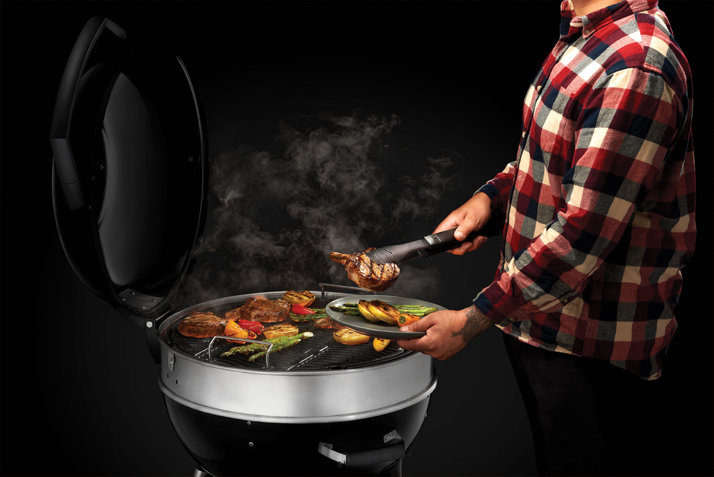 PRO22KLEG_8 Napoleon PRO22 Holzkohle-Kugelgrill