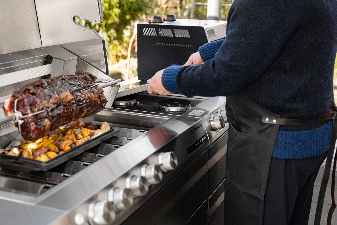 Plattform-Winter_1822_Milieu_C16_Rotisserie Otto Wilde Rotisserie